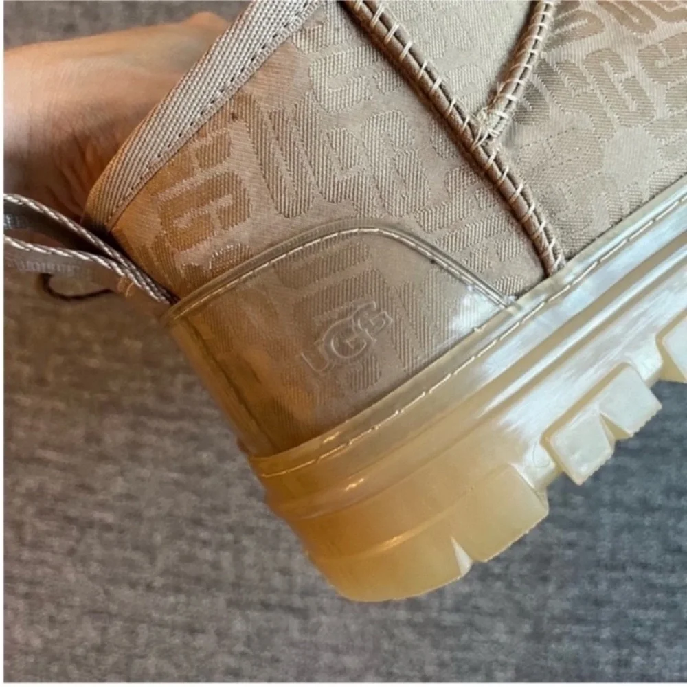 UGG Classic Ultra Mini Monogram - Picture 9 of 13